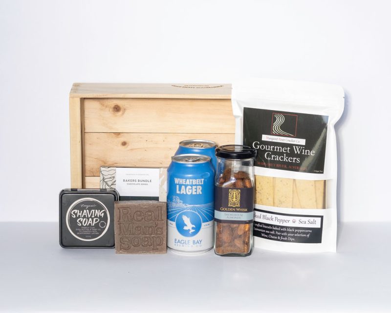 Lefthanders Gift Box - Boxed Indulgence